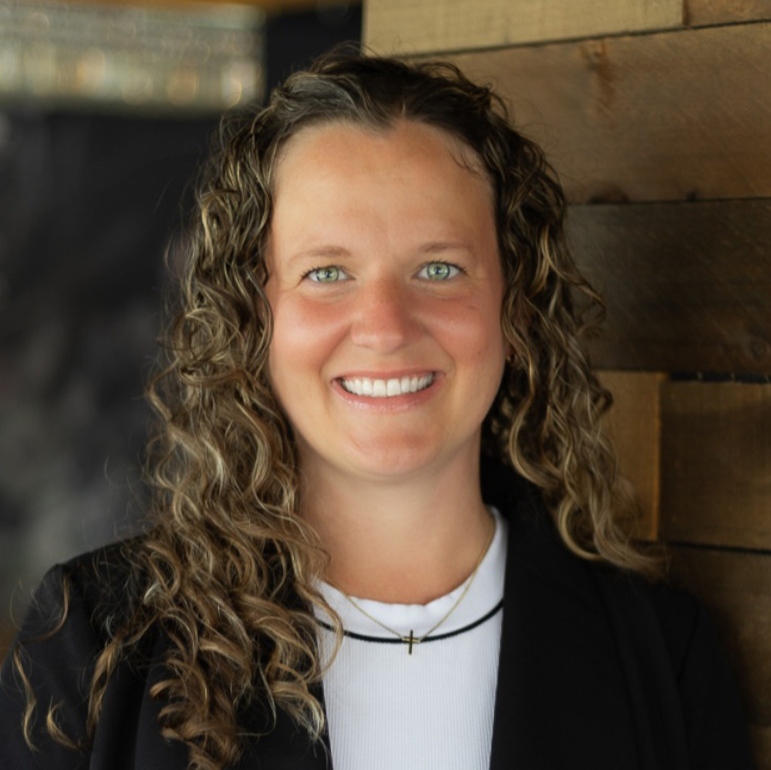 Casey Urenda is a broker for Wonderland Realty.